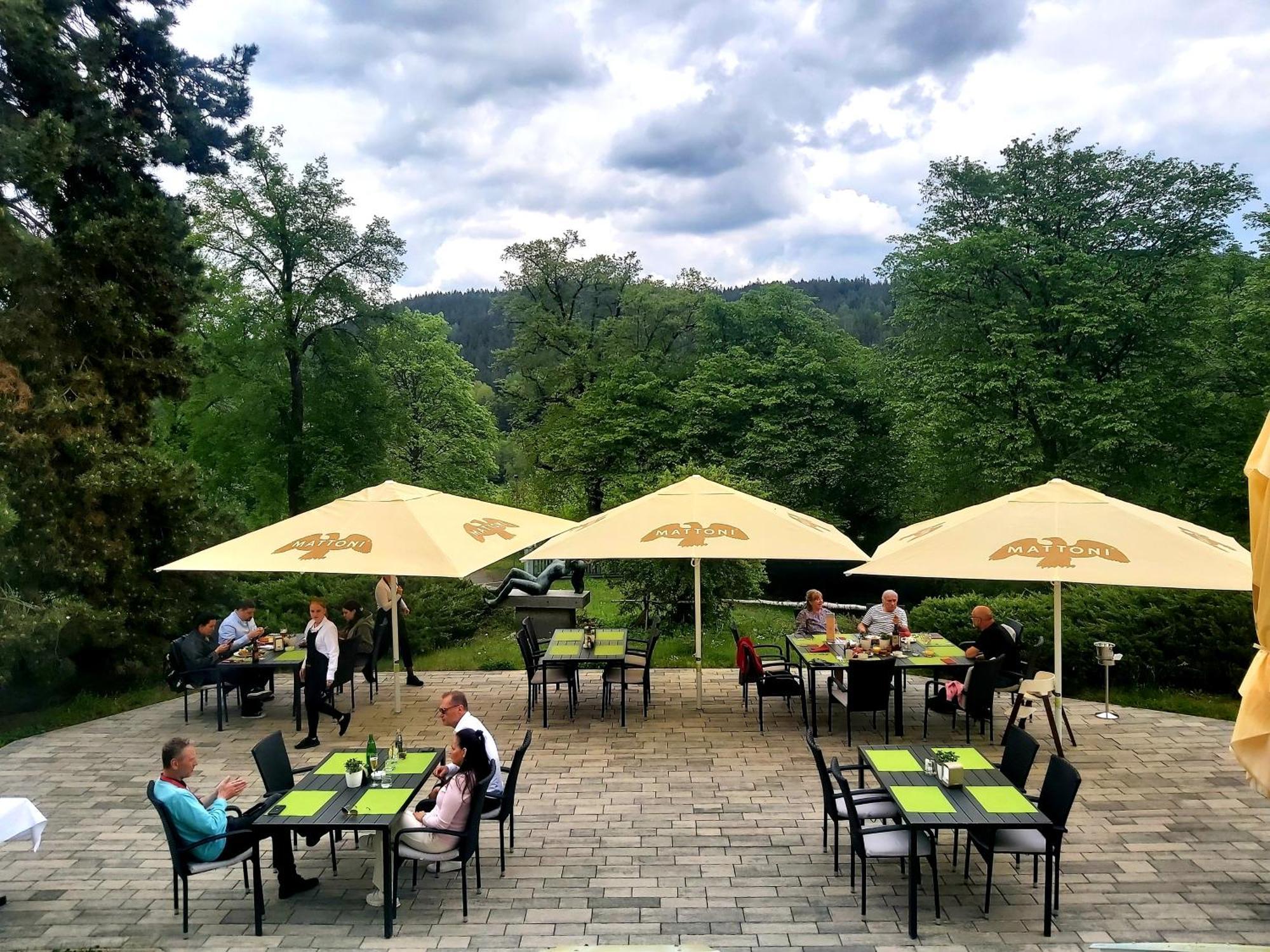 Pension U Golfu Cihelny Карловы Вары Экстерьер фото