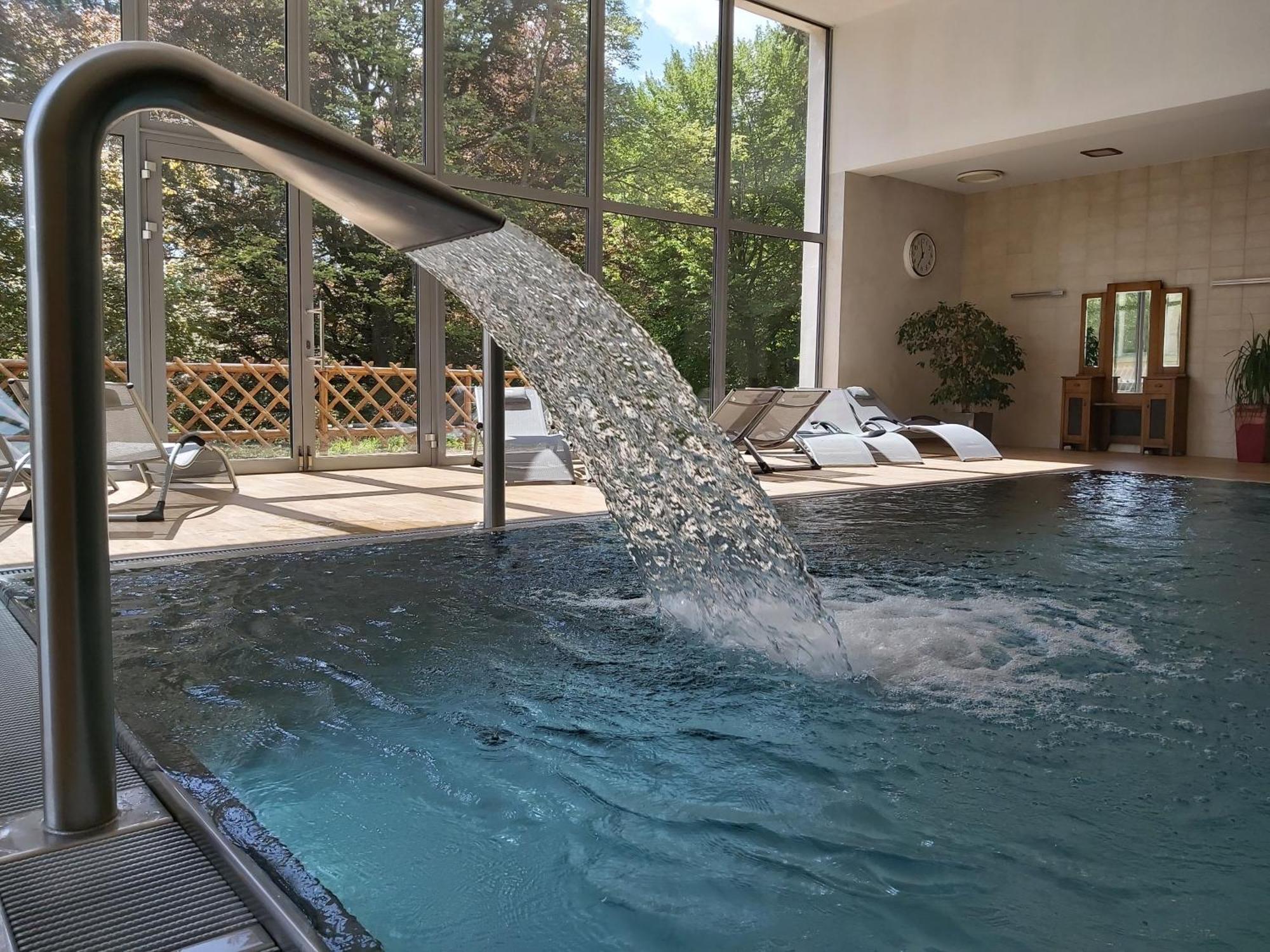 Pension U Golfu Cihelny Карловы Вары Экстерьер фото